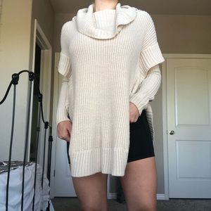 Alya Sweater